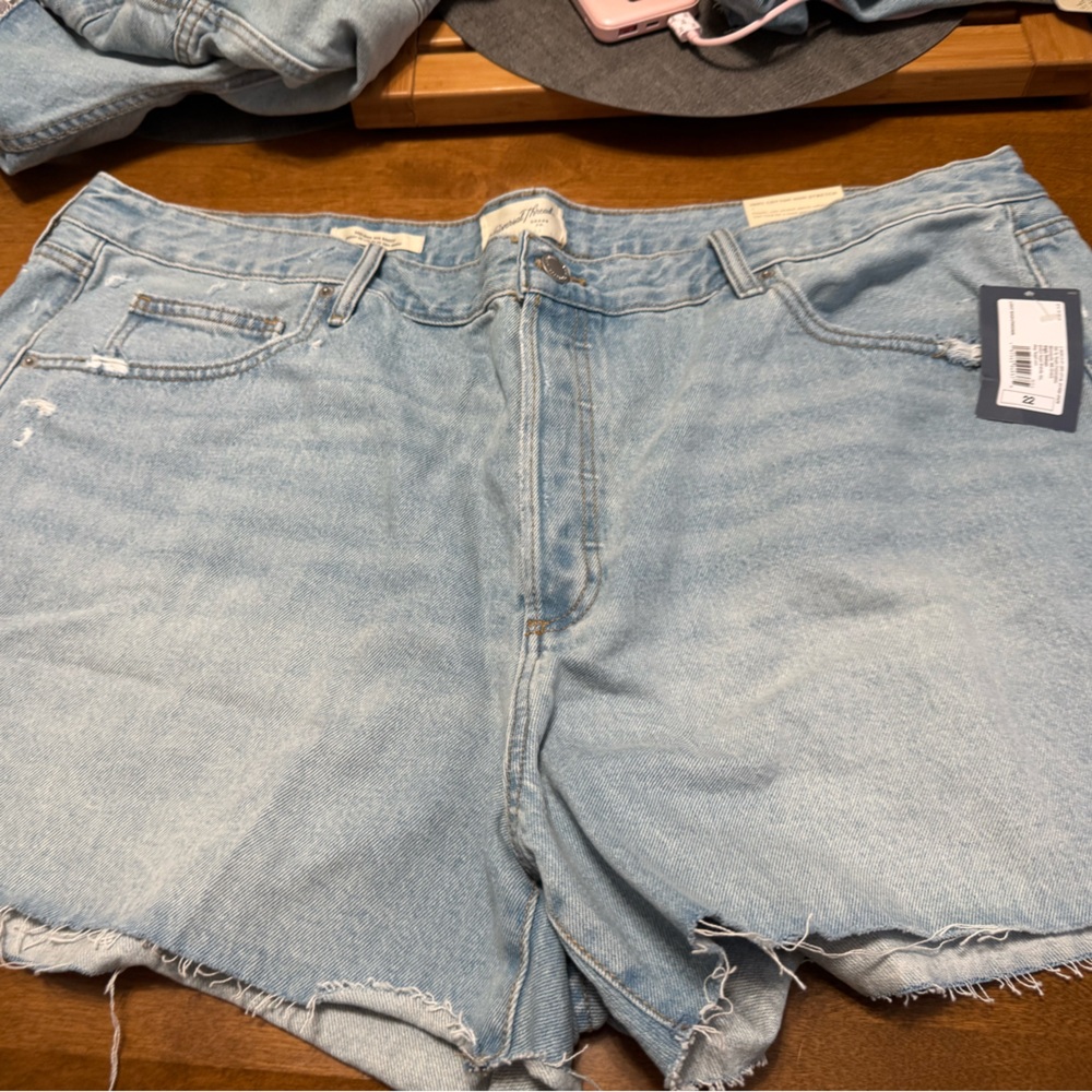Plus size shorts